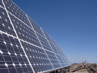 La inversión en energia renovable aumenta un 16% en 2014