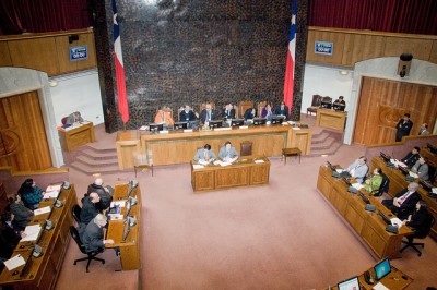 Chile pospone al 2025 su compromiso de un 20% de matriz renovable