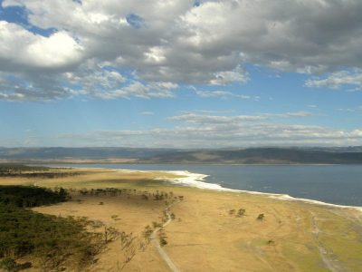 Nuevo informe de posicionamiento de la geotermia frente al carbón en Kenia