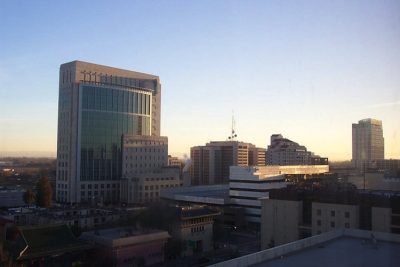 Los servicios públicos de California planean obtener hasta 180 MW de energía geotérmica para 2040