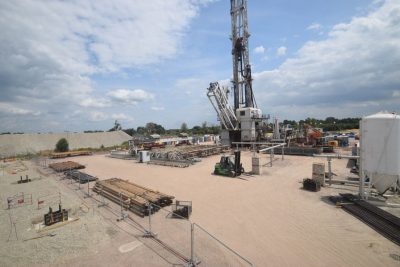 Nuevas regulaciones sobre exploración y explotación geotérmica lanzadas en Francia