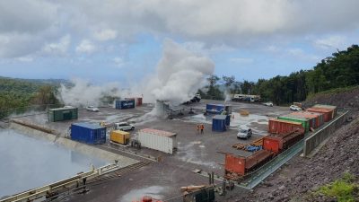 Comienzan pruebas de flujo en segundo pozo de producción del proyecto geotérmico de Dominica en Roseau Valley.