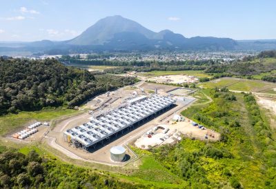 Nueva planta geotérmica TOPP2 se sincroniza con la red de Nueva Zelanda
